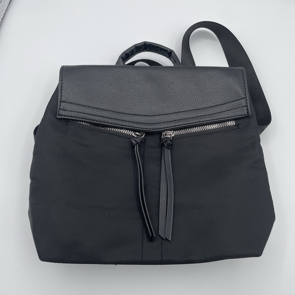 Botkier New York Black Nylon Backpack Branded Straps Bag Travel Classic Utility